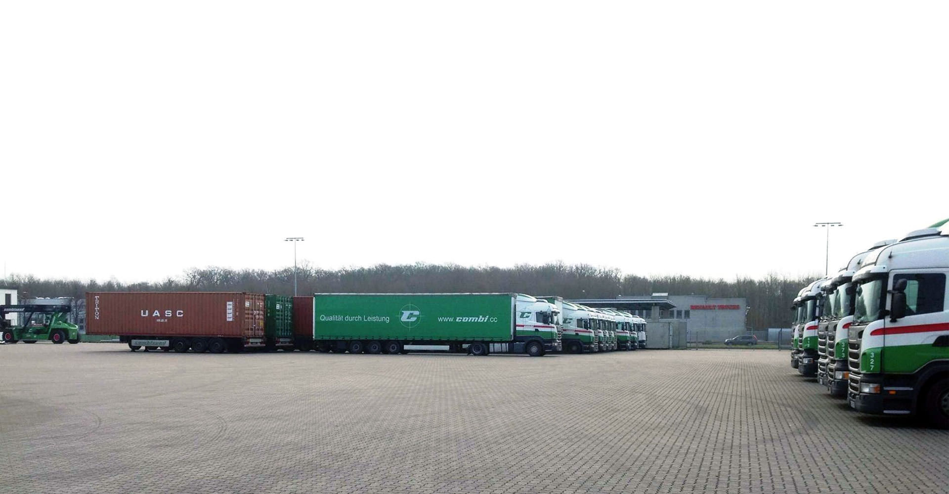 Container Logistik Lübeck